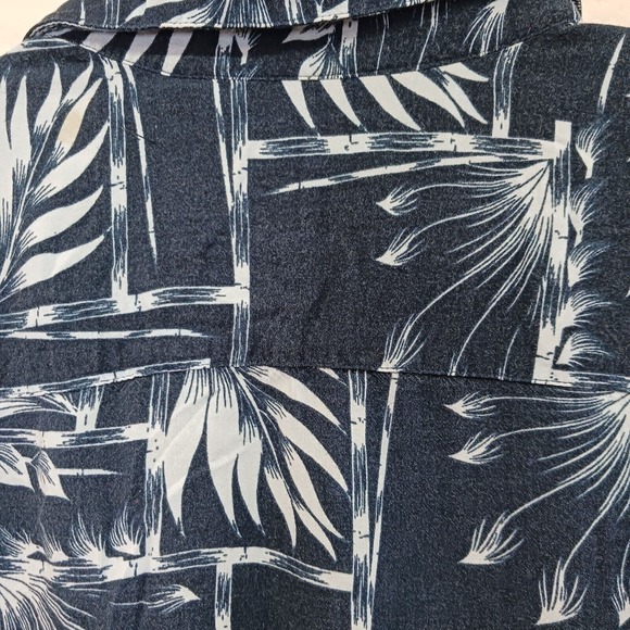 Puritan Mens‎ Size XL Blue Short Sleeve Floral Hawaiian Button Down Shirt - Picture 8 of 8